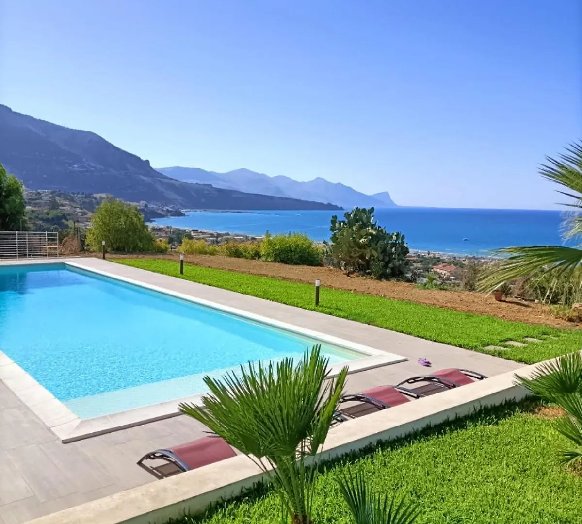 Villa Flo Castellammare del Golfo 0*,  Italy